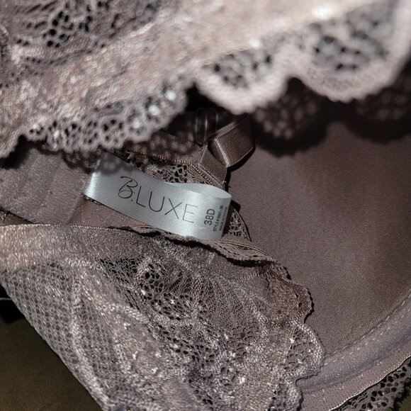 B‎ Luxe Bra Size 38D Women Lace Overlay and Adjustable Strap Mauve Pink  Push Up - Picture 3 of 4